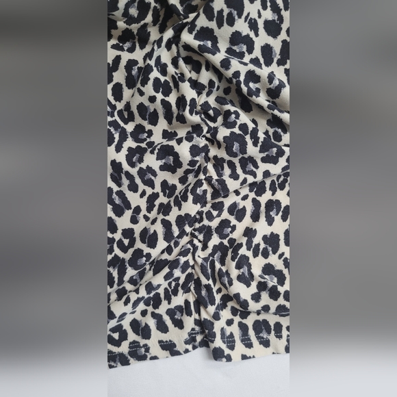 Time and True Womens Maternity Top Leopard Animal Print Stretch Size 16-18 XL - Picture 6 of 8
